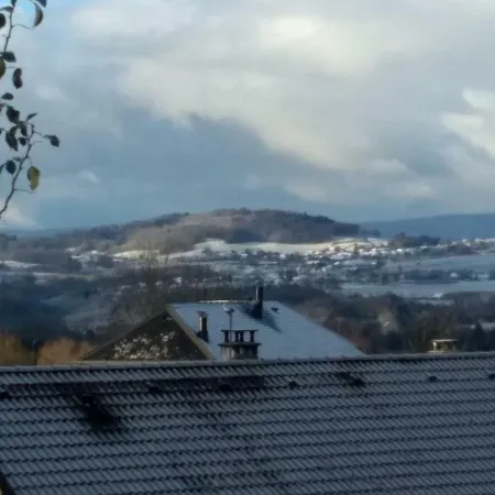 Les Haies Vives Homestay Choisy